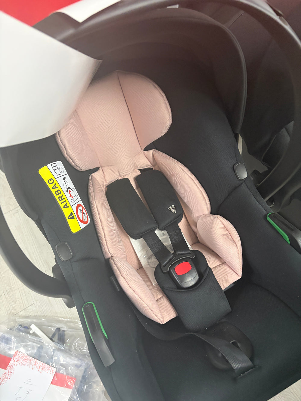 Venicci Cosmo Newborn Car Seat - Pink Clearance