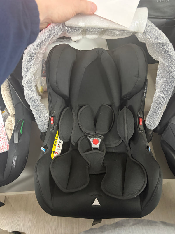 Ickle Bubba Stomp Newborn Car Seat Birth + Black - Clearance