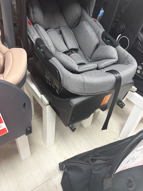 For Your Little One Lite Newborn Car Seat And Isofix Base I-Size - Grey Slate Clearance