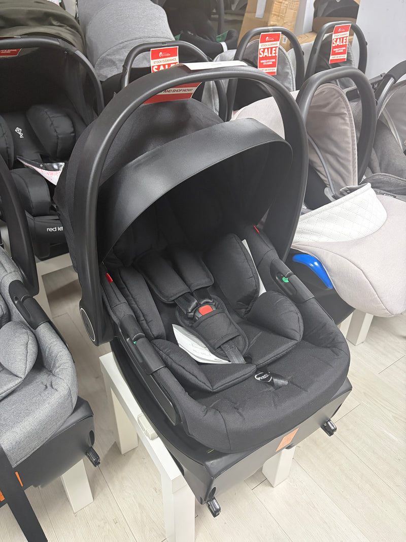 For Your Little One Lite Newborn Car Seat And Isofix Base I-Size - Black Clearance