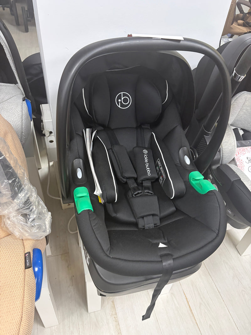 Ickle Bubba Stratus Newborn Car Seat And Isofix Base - Black Clearance