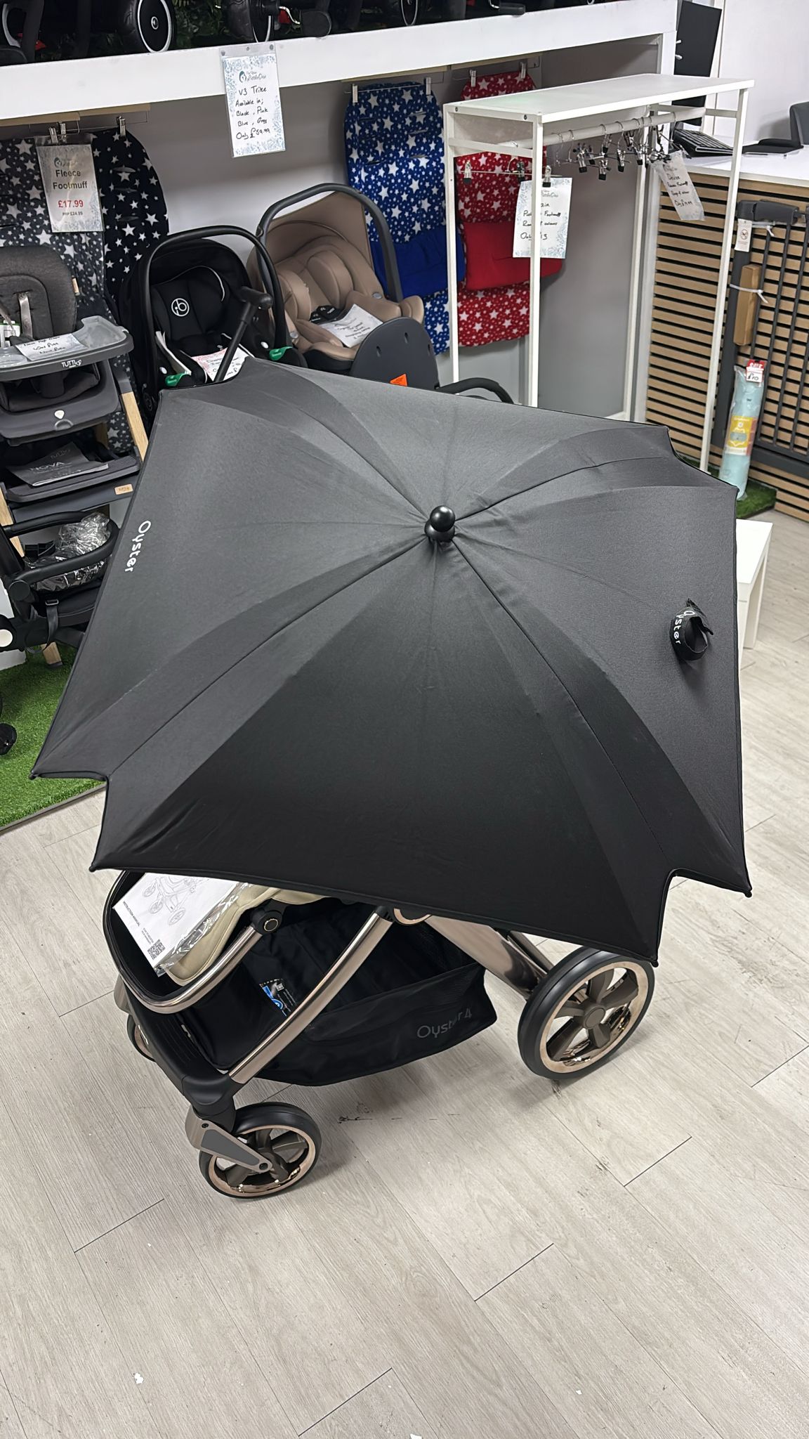 Babystyle Black Pasarol - Showroom Display Model