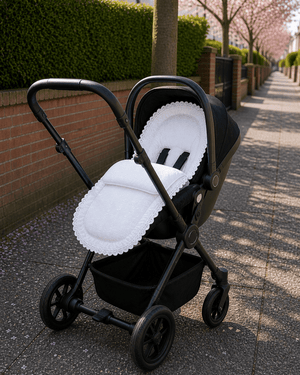 Broderie Anglaise Car Seat Footmuff / Cosy Toes Compatible with Egg - For Your Little One